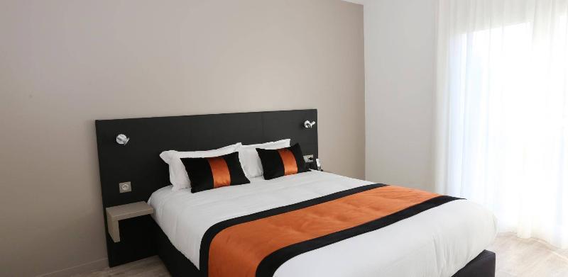 Les Criquets Hotel & Spa Blanquefort  Luaran gambar