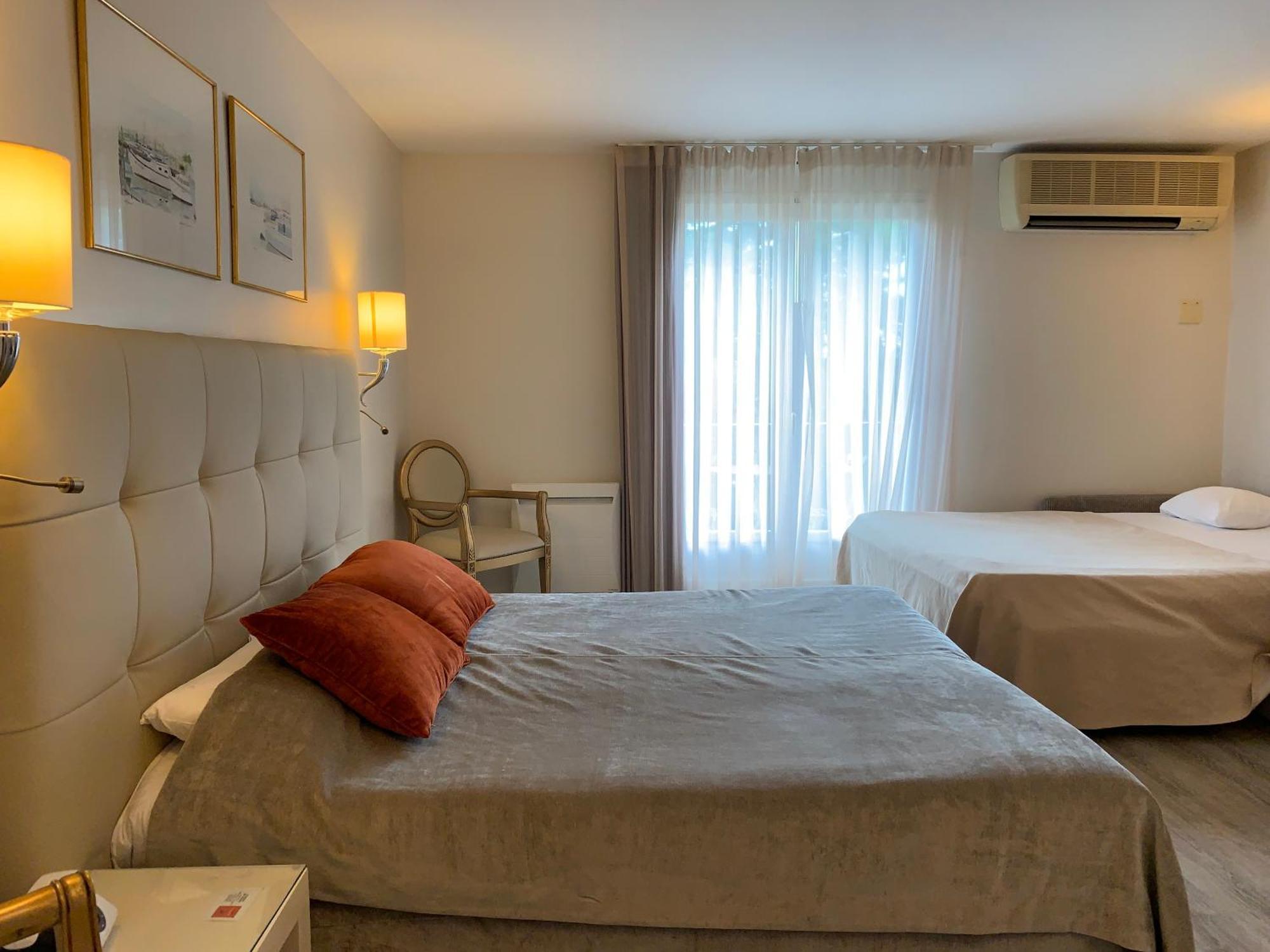 Les Criquets Hotel & Spa Blanquefort  Luaran gambar