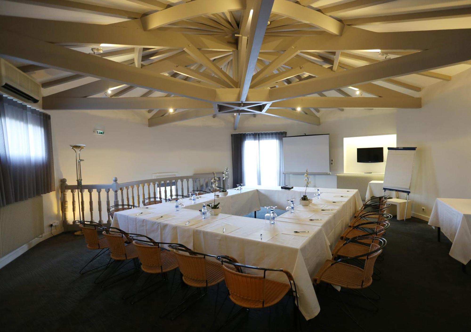 Les Criquets Hotel & Spa Blanquefort  Luaran gambar