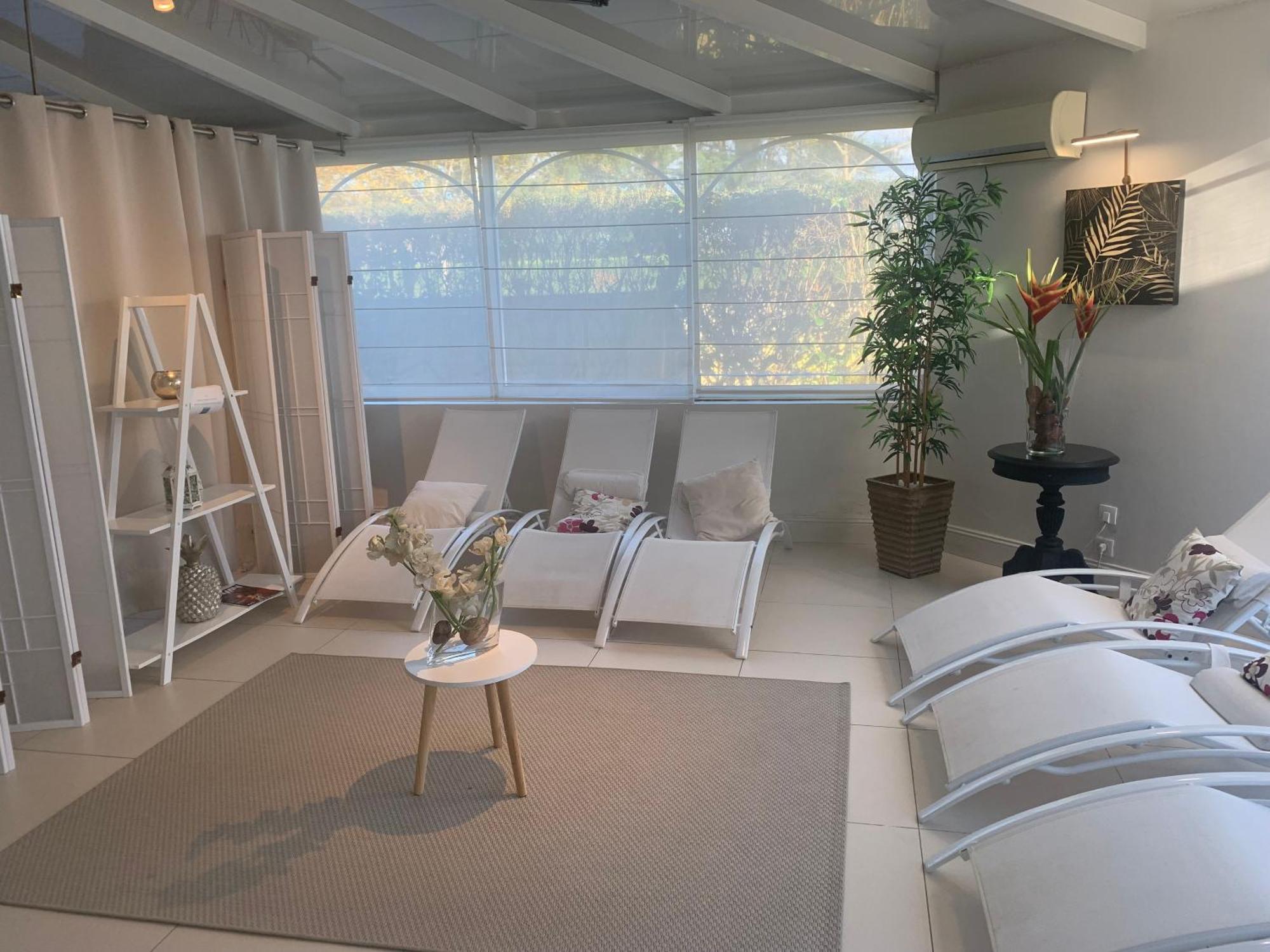 Les Criquets Hotel & Spa Blanquefort  Luaran gambar
