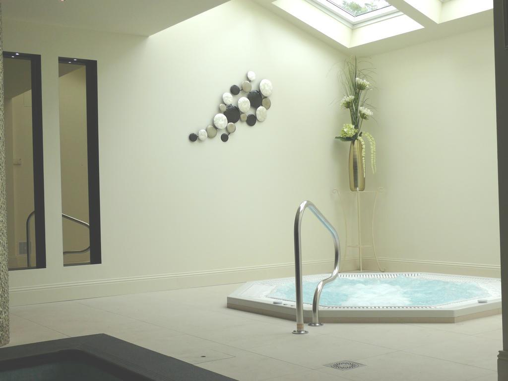 Les Criquets Hotel & Spa Blanquefort  Luaran gambar